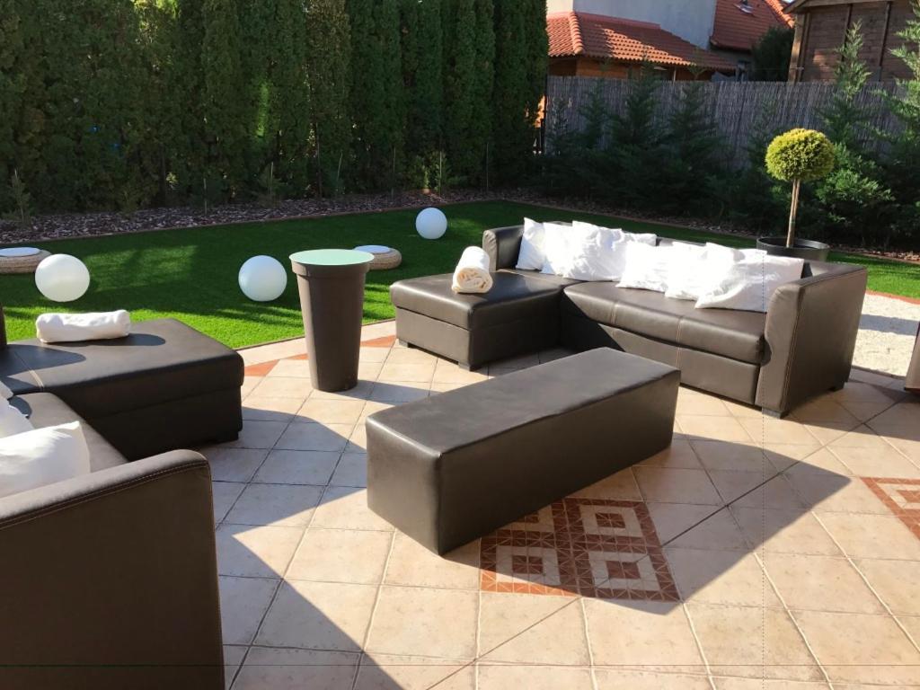 Luxury Basement In The Surrounding Of Budapest Apartamento Mogyoród Exterior foto