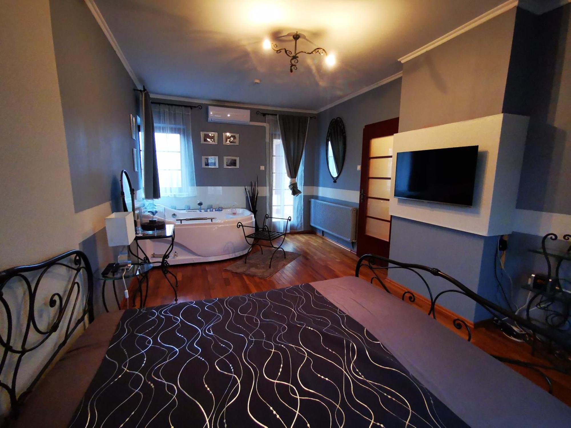 Luxury Basement In The Surrounding Of Budapest Apartamento Mogyoród Exterior foto